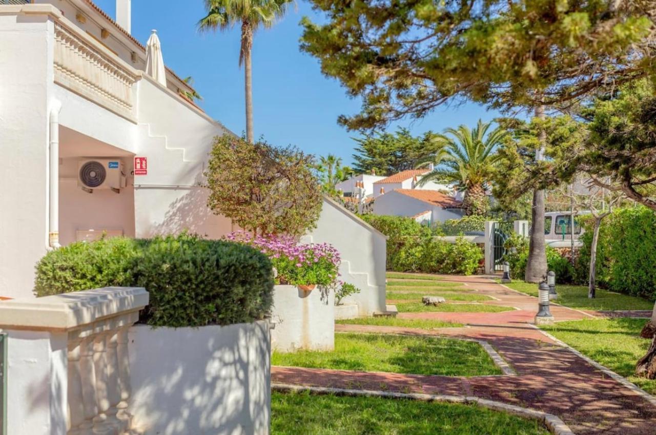 Bonito Apartamento Con Terraza, Jardin Y Piscina Cala'N Bosch  Extérieur photo
