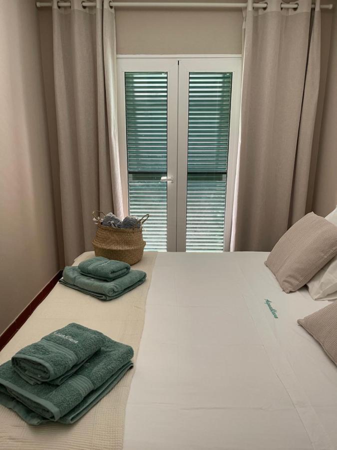 Bonito Apartamento Con Terraza, Jardin Y Piscina Cala'N Bosch  Extérieur photo