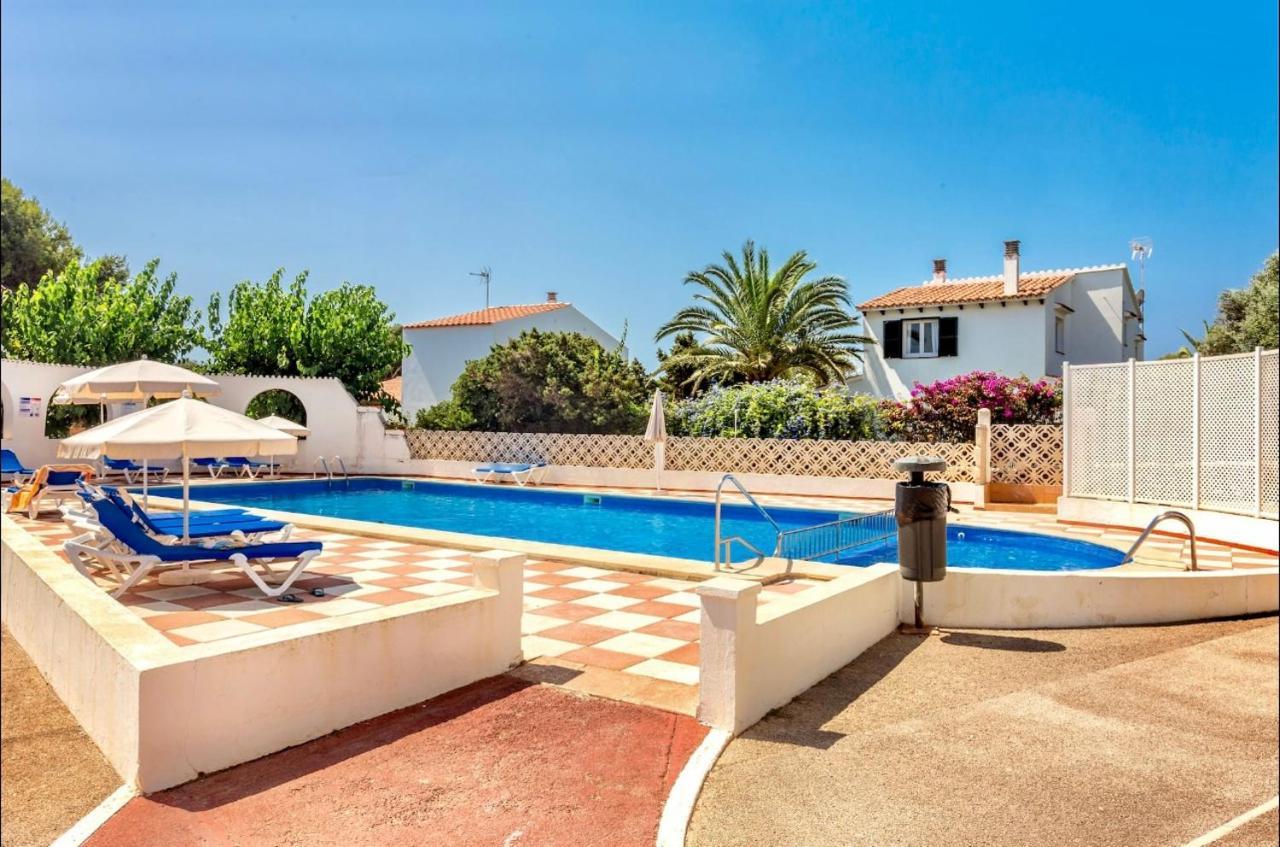 Bonito Apartamento Con Terraza, Jardin Y Piscina Cala'N Bosch  Extérieur photo