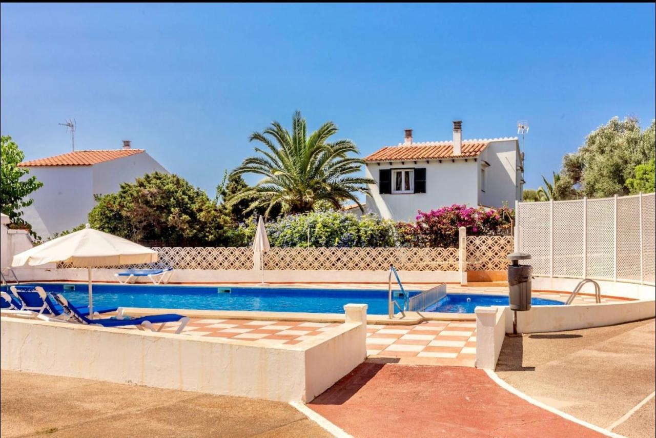 Bonito Apartamento Con Terraza, Jardin Y Piscina Cala'N Bosch  Extérieur photo