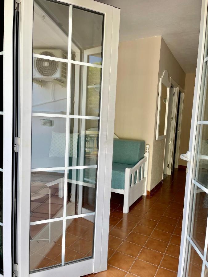 Bonito Apartamento Con Terraza, Jardin Y Piscina Cala'N Bosch  Extérieur photo