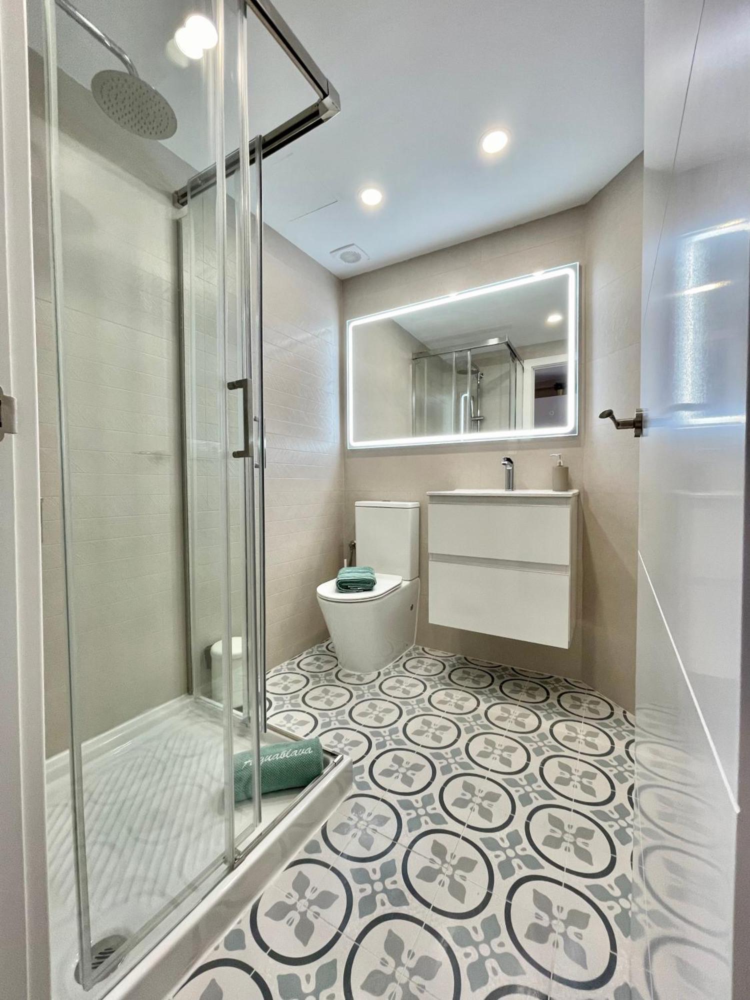 Bonito Apartamento Con Terraza, Jardin Y Piscina Cala'N Bosch  Extérieur photo